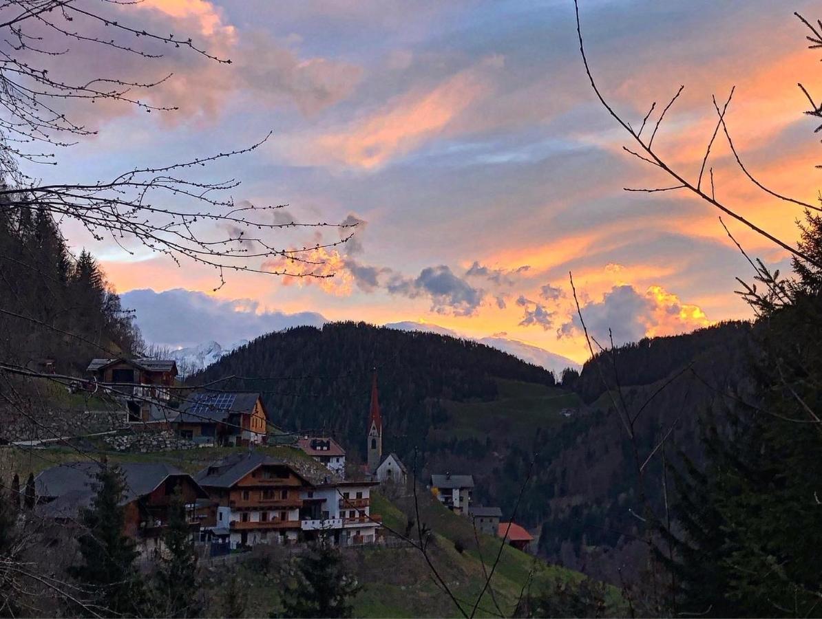 Thalerhof Apartman San Lorenzo di Sebato Kültér fotó