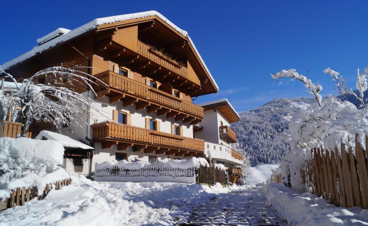 Thalerhof Apartman San Lorenzo di Sebato Kültér fotó