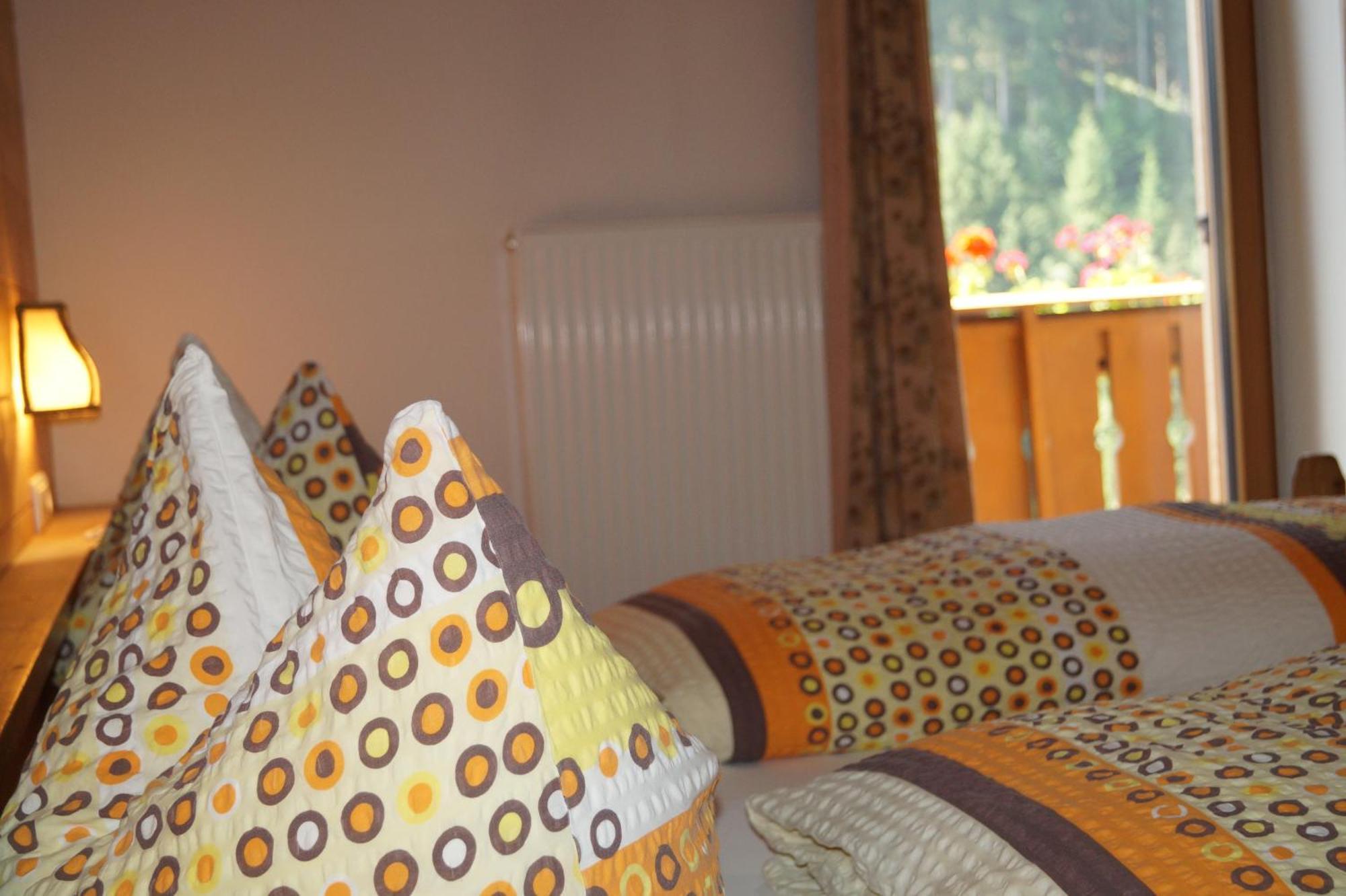 Thalerhof Apartman San Lorenzo di Sebato Kültér fotó